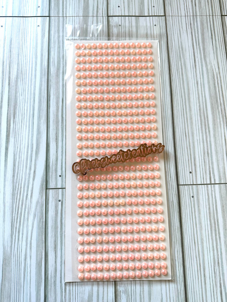 Light Pink Flat back pearls 6mm